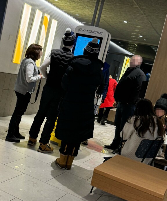 Presidenttiehdokas Alexander Stubb piipahti hiljattain Raision McDonald'sissa.