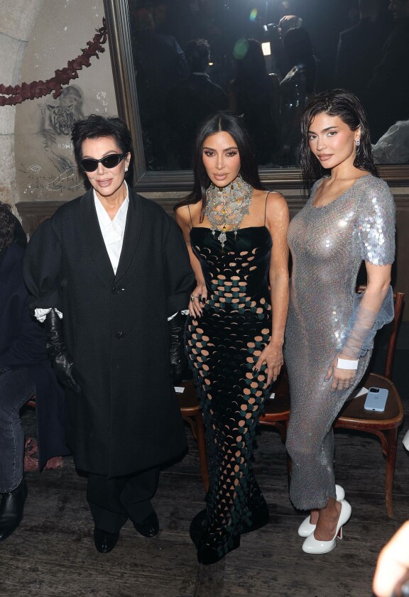 Kris Jenner, Kim Kardashian ja Kylie Jenner ovat jälleen muutostöiden kourissa.