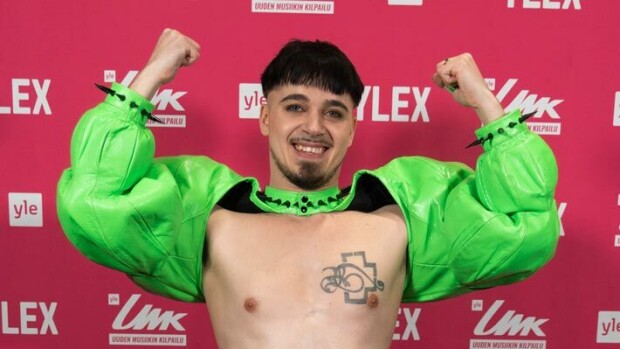 UMK-voittaja Käärijä muutti kaunottaren kanssa – kuva Käärijä