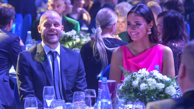 Teemu Pukki ja Kirsikka-rakas saivat vauvan!