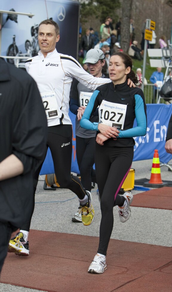 Kääk! Alexander Stubbin elämän rakkaus, unohtumaton kohu ja ökykassi