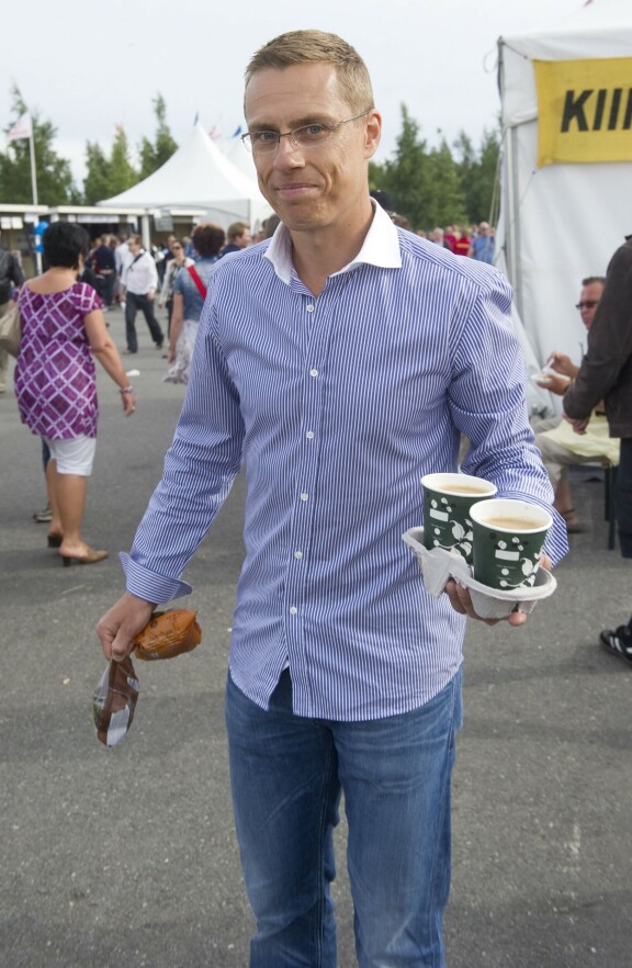 Kääk! Alexander Stubbin elämän rakkaus, unohtumaton kohu ja ökykassi