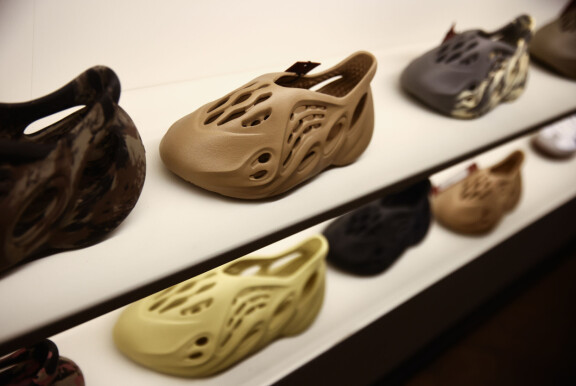 Yeezy-merkkiset popot ovat varsin futuristinen näky.