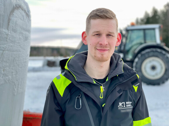 Samin edellinen suhde kesti kolmisen vuotta, ja päättyi vajaa vuosi sitten.