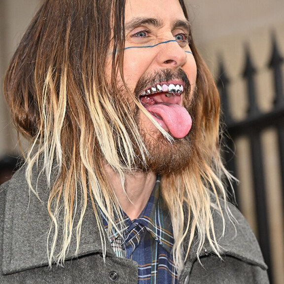 Korut olivat lookin räväyttävin yksityiskohta. Jared Leto
