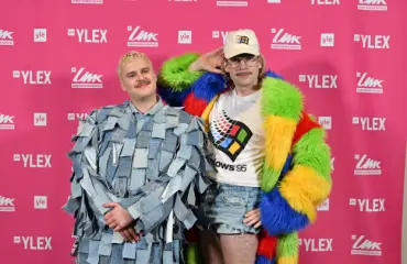 Ruotsissa vapistaan Windows95manin takia: "Alaston uhka Ruotsille"