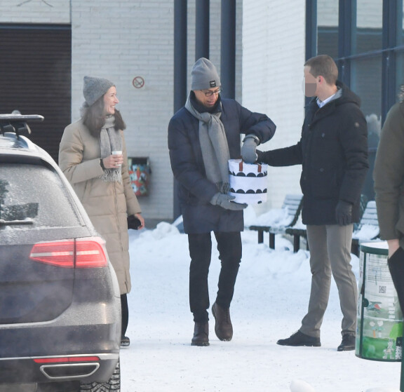 Turvamies toimitti nyssykän Alexille.