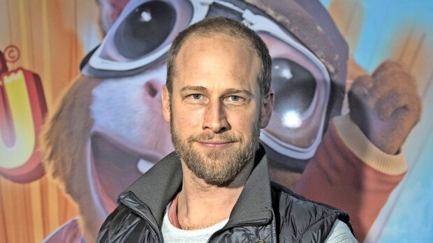 Tunnistatko Lorenz Backmania tuoreesta kuvasta? Ulkonäkö muuttui, vaimolta yllättävä kuitti: ”Mut niputettiin”