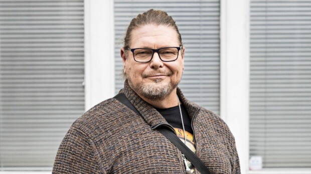 Ex-pornotähti Henry Saari vaati erityiskohtelua lentokentällä