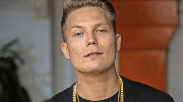 Oi voi! Jare Tiihonen kurvailee mojovien sakkojenkin uhalla