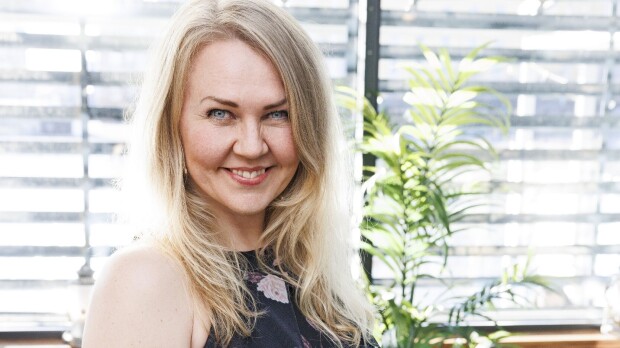 No huh! Janica Kortman villitsee seksibileistä tutussa kartanossa Kirkkonummella – kuvat