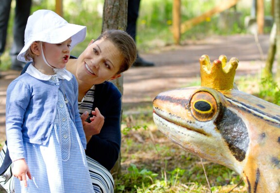Satupolun sammakko oli 2-vuotiaan prinsessan mieleen.