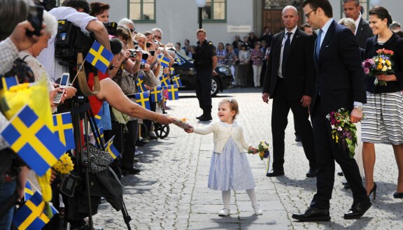 Prinsessa hoiti ensimmäiset viralliset edustustehtävänsä vain kaksivuotiaana.