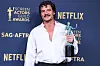 Hollywood-tähti Pedro Pascal humalassa palkintogaalassa: "Teen itsestäni naurunalaisen"