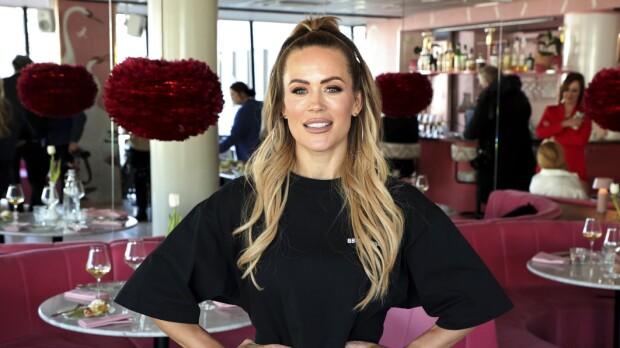 Martina Aitolehden aussirakkaan salaisuus paljastui - kuvat romanttisesta luksusreissusta!