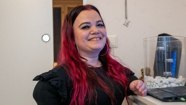 Lyhytkasvuisen Merin ego korvaa puuttuvat sentit – ”Haaveilen tyttövauvasta” Meri Manninen