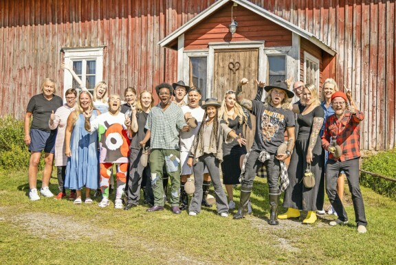 Dani on mukana Nelosella 7.3 alkavassa Farmi Suomi -kilpailussa.
