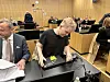 Kivimäellä oli oikeudessaan käytössä tietokone.