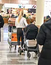 Nannan toiminta herätti hilpeyttä kanssamatkustajissa