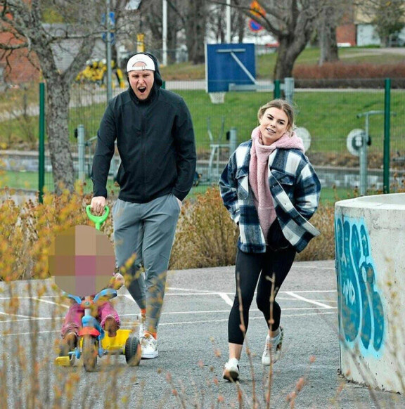 Patrik ja Sanna-Mari kuvattuna vuonna 2020.