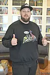 Soinnun avomies on räppäri Tomi Solonen.
