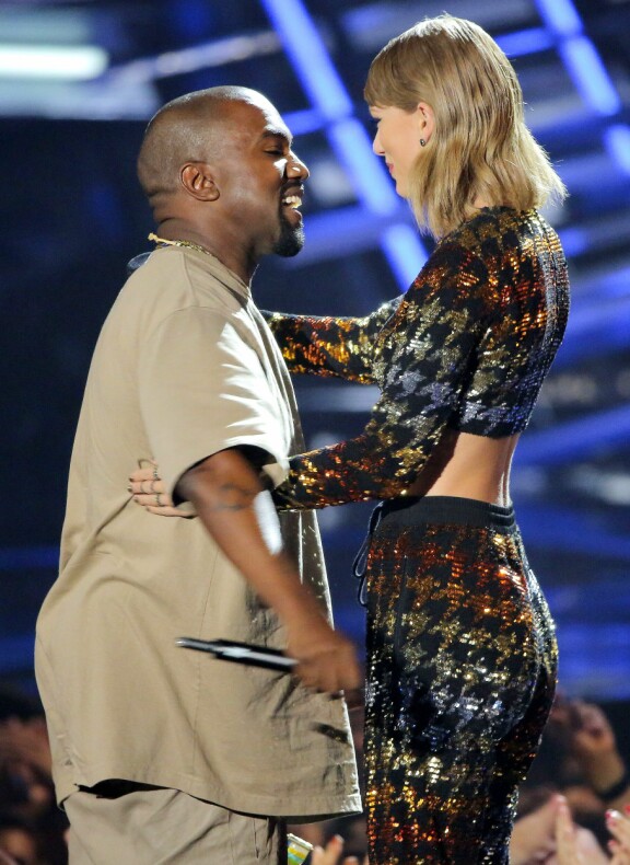 2015 Kanye West ja Taylor halailivat välirauhan tunnelmissa, joka loppui rytinällä 2016.