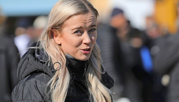 Sofia
Virta marssii nykyisen miehensä kanssa käräjille, jossa vastassa on ex-mies.