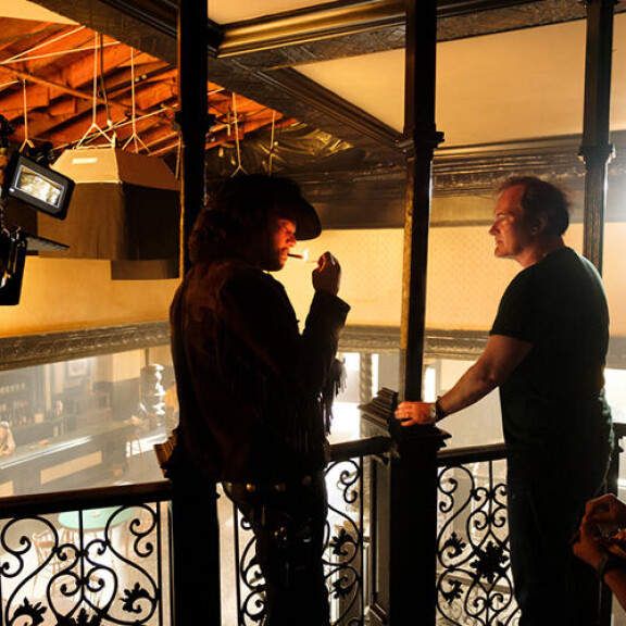 60 täyttävä Quentin Tarantino kuvaa syksyllä uuden elokuvan, jonka odotetaan jäävän hänen viimeisekseen Quentin Tarantino ohjaa