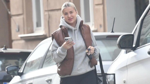 Paljastavat paparazzikuvat - Sonja Aielloa uhkaavat jättisakot!