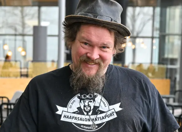 Tästä syystä Ville Haapasalo ei näyttele Suomessa: "Ei ollut tietoinen valinta"