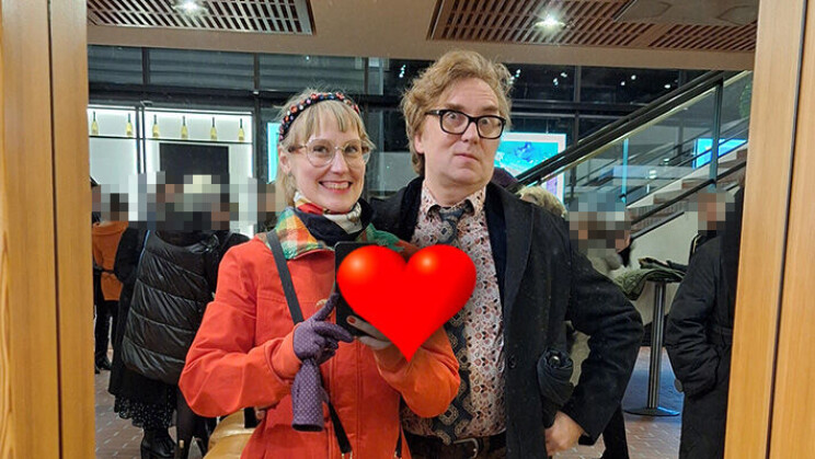 Suosikkitaiteilijoiden romanssipaljastus! Milla Paloniemen ja Pertti Jarlan 16 vuoden ystävyys syveni rakkaudeksi – ”Yllätyimme molemmat”
