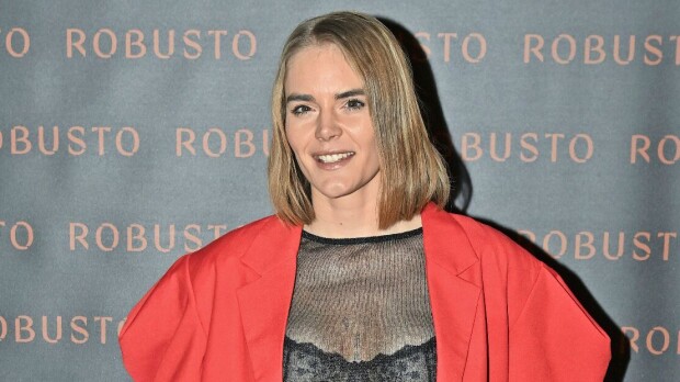 Jestas! Marja Kihlström kuherteli lentokoneessa – kuva