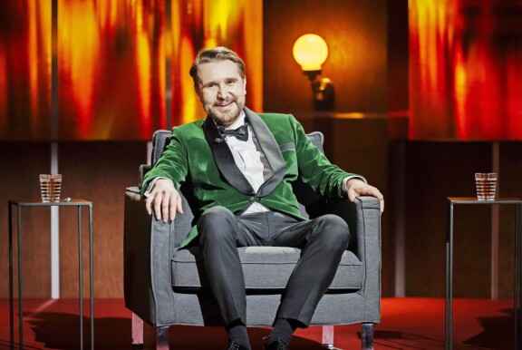 Onnellinen Joonas on ollut parisuhteessa viime kesästä asti.