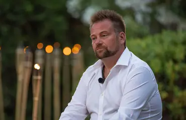 TIS-Johan tilittää viskihiplailusta - aiemminkin ongelmia viinan kanssa: "Olen suomalainen mies"