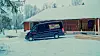 Uusi Transit saa näyttävät teippaukset.