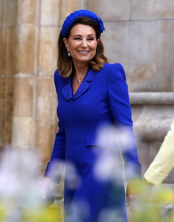 Carole Middleton on lastenlastensa arkeen osallistuva mummi. Kuva kuningas Charlesin kruunajaisista keväältä 2023.