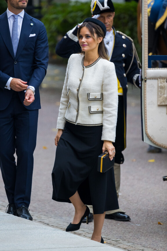 Näin prinsessa Sofia stailasi Andiatan jakun asukokonaisuuteensa.