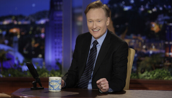 Conan O'Brien juonsi Tonight Show'ta vajaan vuoden, kunnes hänet korvattiin Jay Lenolla.