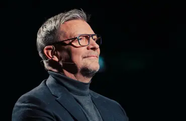 Tänään tv:ssä: Jääkiekkovaikuttajilla tunteet pinnassa: ”Ystävämme Jukka Jalonen, olet ihmisenä ihmeellinen”