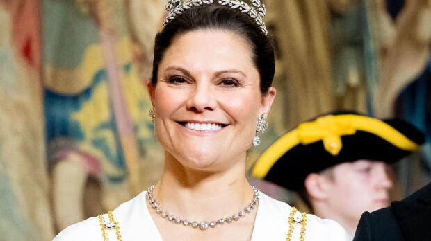 Kruununprinsessa Victoria menee kouluun