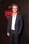 Joe Keeryn näyttelemä Steve Harrington hurmasi fanit nopeasti suloisella luonteellaan.
