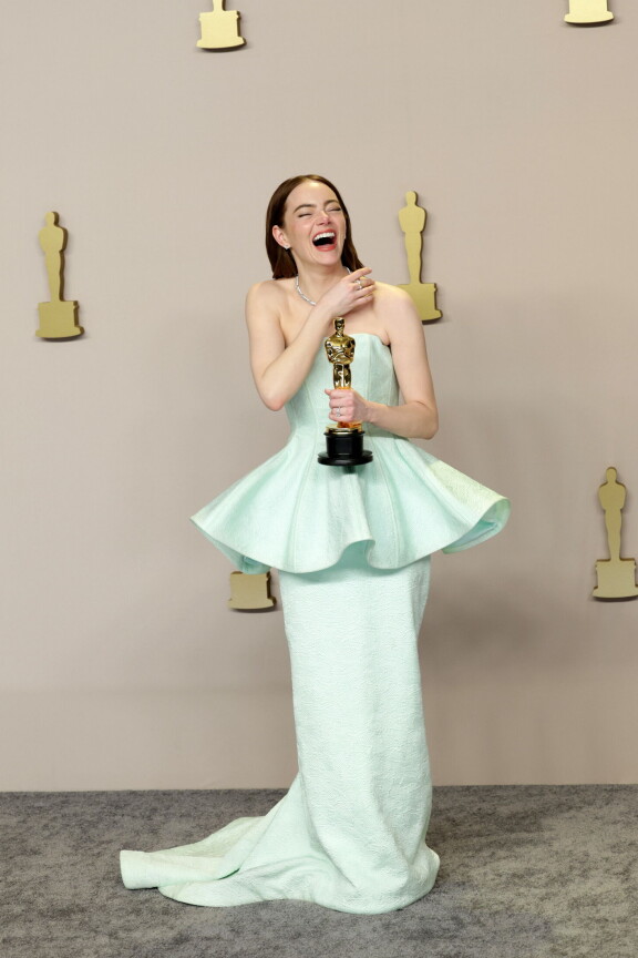 Kaksinkertainen Oscar-voittaja Emma pokkasi toisen pystinsä viime Oscar-gaalassa roolistaan leffassa Poor Things.