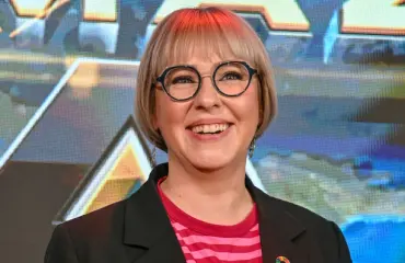 Ex-ministeri Aino-Kaisa Pekosen käytös kirppisryhmässä aiheutti polemiikkia - kansalaiselta tyly palaute