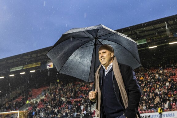 Arne Slot on siirtymässä Liverpooliin. Lähteekö suomalainen Jyri mukaan?