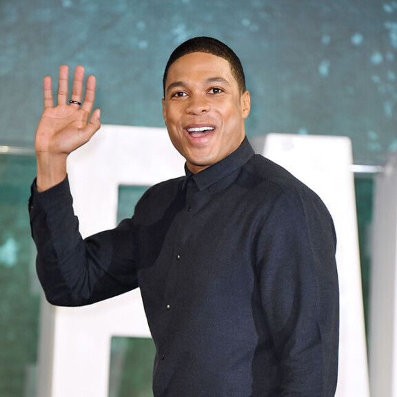 Brittisyntyinen Ray Fisher on nykyään tuttu supesankarielokuvista. Ray Fisher