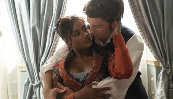 Kate Sharma (Simone Ashley) ja Anthony Bridgerton (Jonathan Bailey) saivat lopulta toisensa. Bridgerton