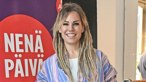 Eva Wahlströmin puhekeikka ei mennyt odotetusti Tallinnassa – pahoittelee tilannetta