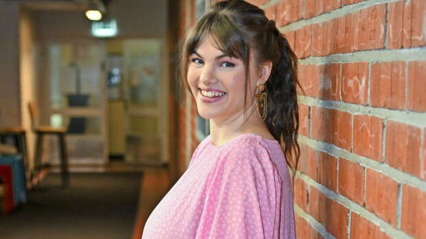 Salkkarit-tähti Ronja Alatalo paljastaa hauskan sattumuksen taksista – näin Mikko Alatalo liittyy asiaan