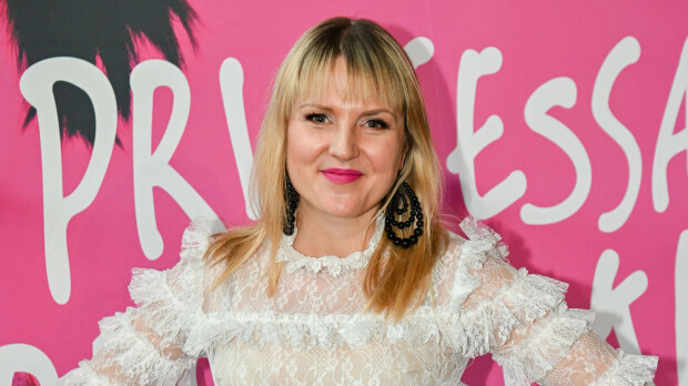 Oho! Helmi-Leena Nummela julkaisi söpön kuvan rakkaansa kanssa
