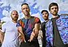 Coldplay tekee ennätyksen – näin Suomessa esiintyvät maailmatähdet rahastavat keikoillaan